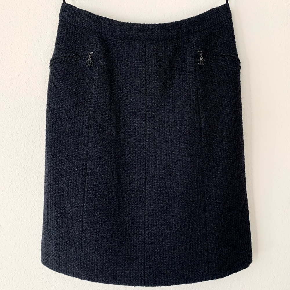 Chanel crystal logo tweed skirt